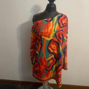 Chicme multi-color abstract pattern off the shoulder tunic, size 1XL